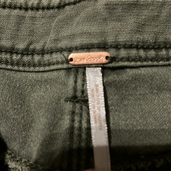 Free People olive green boho shorts size 10 - Picture 3 of 8